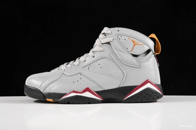 Cardinal 7 Reflective Jordan BV6281-006 Air 0821